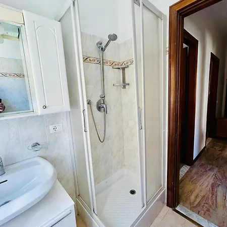 Ca Du Sandru Апартаменты *